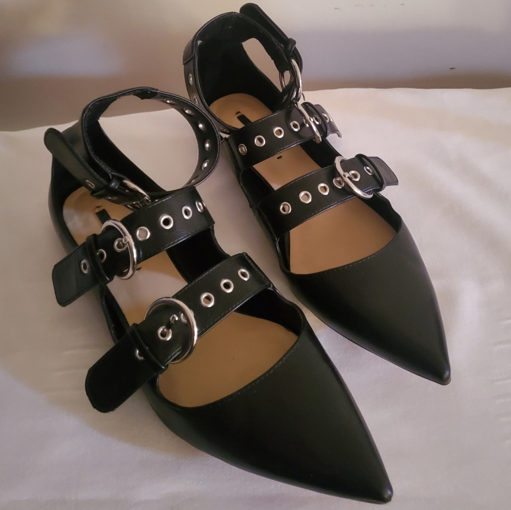 Zara Black Grommet Buckled Pointy Toe Flats SIZE 8